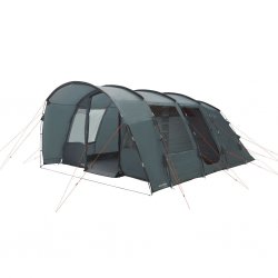 Familieteltfavoritten Easy Camp Skarvan 6. Et stort familietelt med tre rom og plass til seks personer.